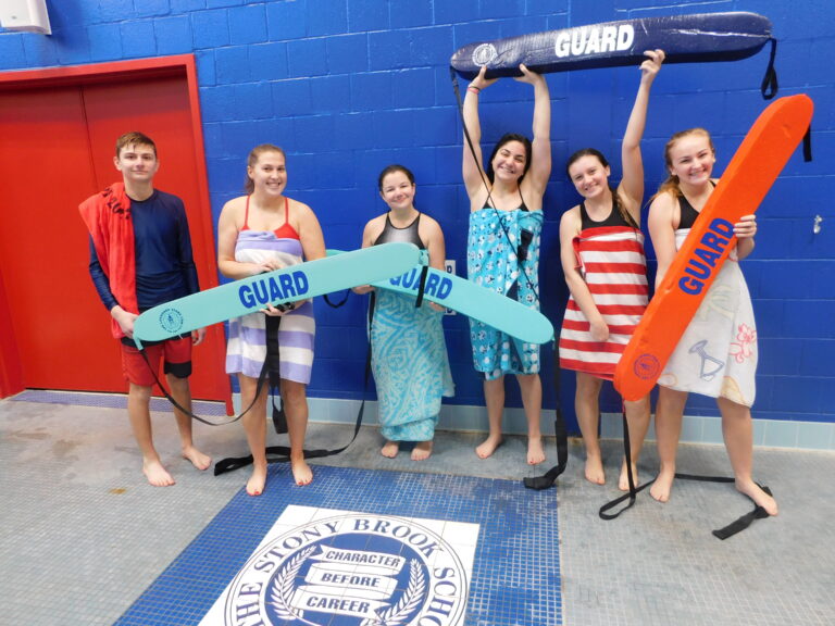 Lifeguarding, CPR and Swim Lessons, Suffolk County, NY - Blue